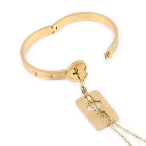 Union Bracelet & Necklace, Couple’s jewellery set UK, Romantic gift for couples, Couple necklace set UK, Anniversary gift for him and her, Valentine’s Day gift UK, Love and connection jewellery, Matching couple bracelet and necklace, Meaningful gift for partner, Unisex couple jewellery, Magnetic couple necklace, Heart bracelet and necklace set, Stylish couple jewellery UK, Premium couple gift set, Elegant unisex jewellery, Special occasion gift for couples, Gift box included necklace and bracelet