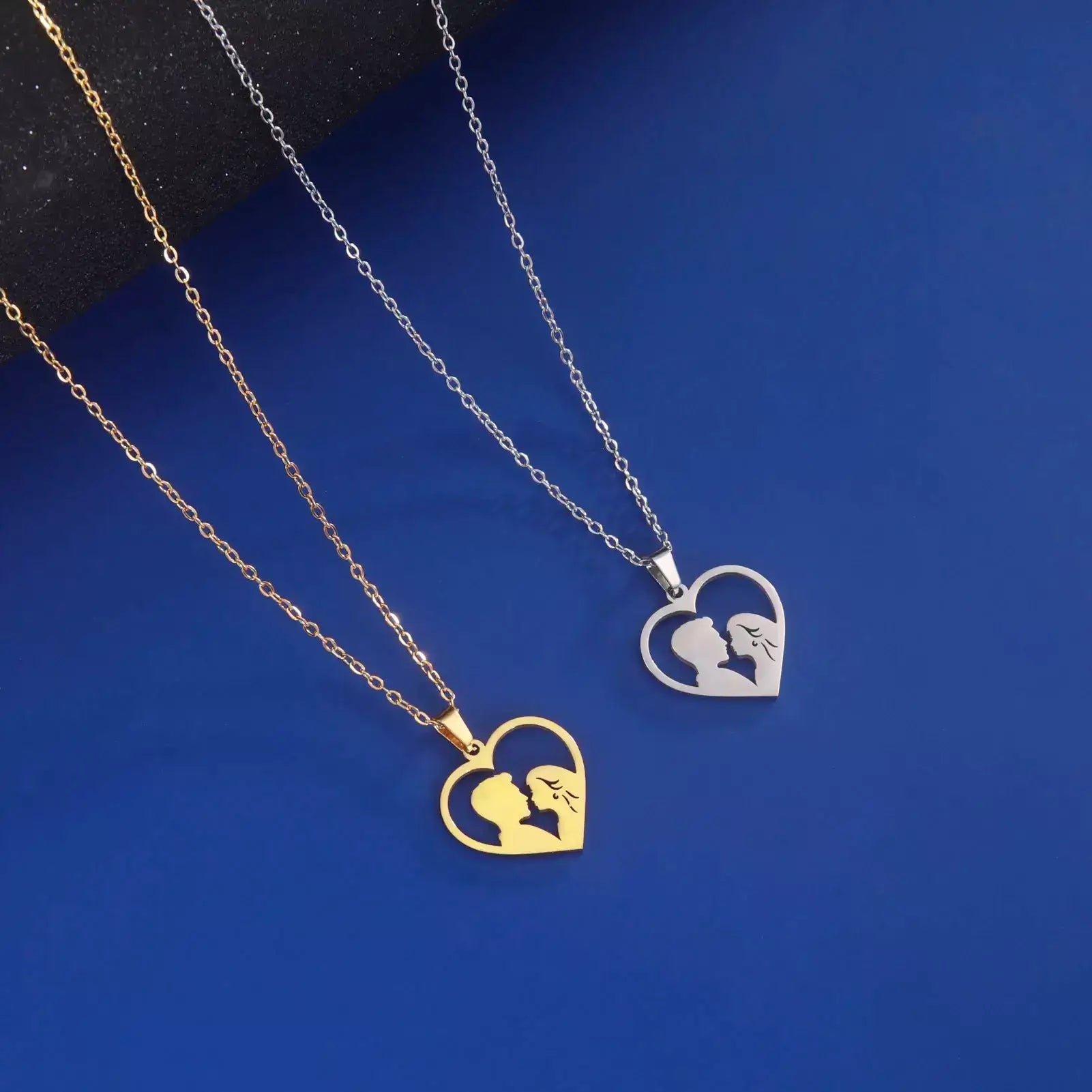 couple necklace, heart necklace, romantic gift for couples, unisex necklace, stainless steel necklace, meaningful jewellery, necklace for boyfriend and girlfriend, elegant necklace for couples, love necklace, two hearts necklace, gift for couples, romantic jewellery